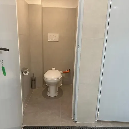 Cconforthotels Host