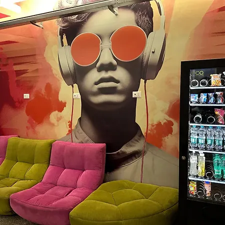 호스텔 Cconforthotels Host 바리