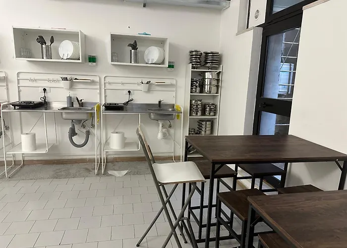 Cconforthotels Host אכסניה