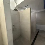 Cconforthotels Host Vandrarhem Bari