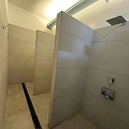 Cconforthotels Host Bari